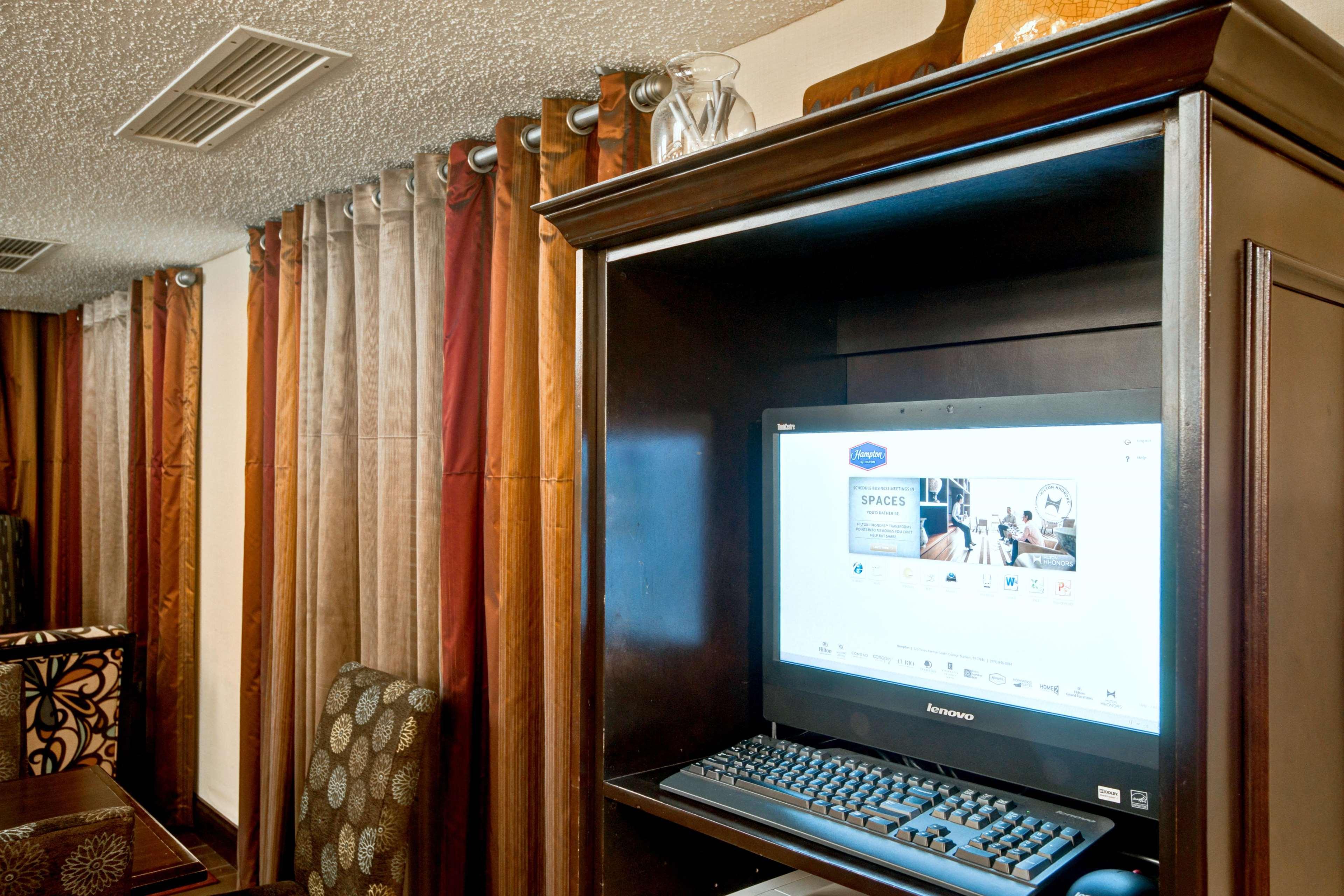 Hampton Inn College Station-Near Texas A&M University Екстериор снимка