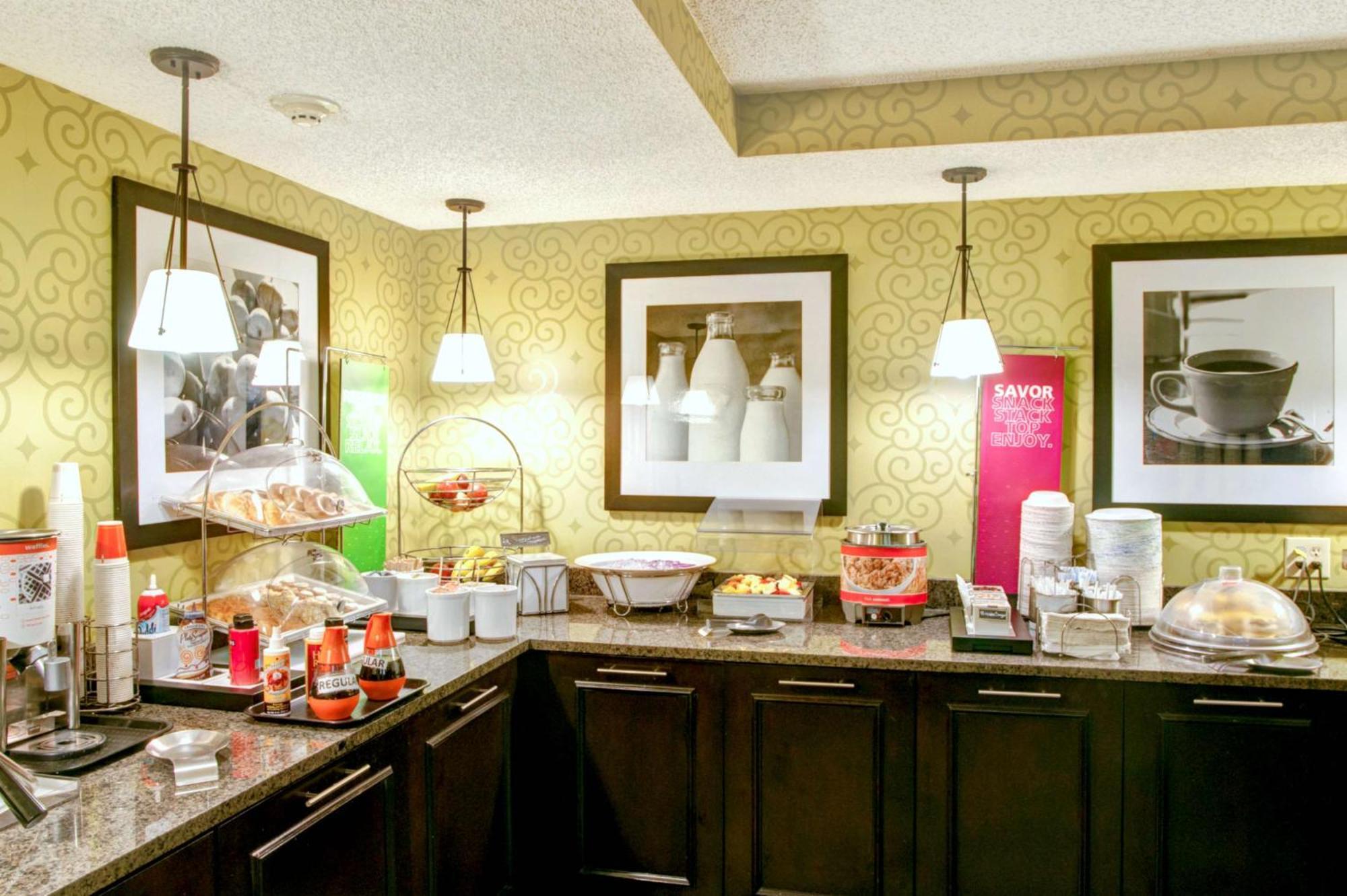 Hampton Inn College Station-Near Texas A&M University Екстериор снимка