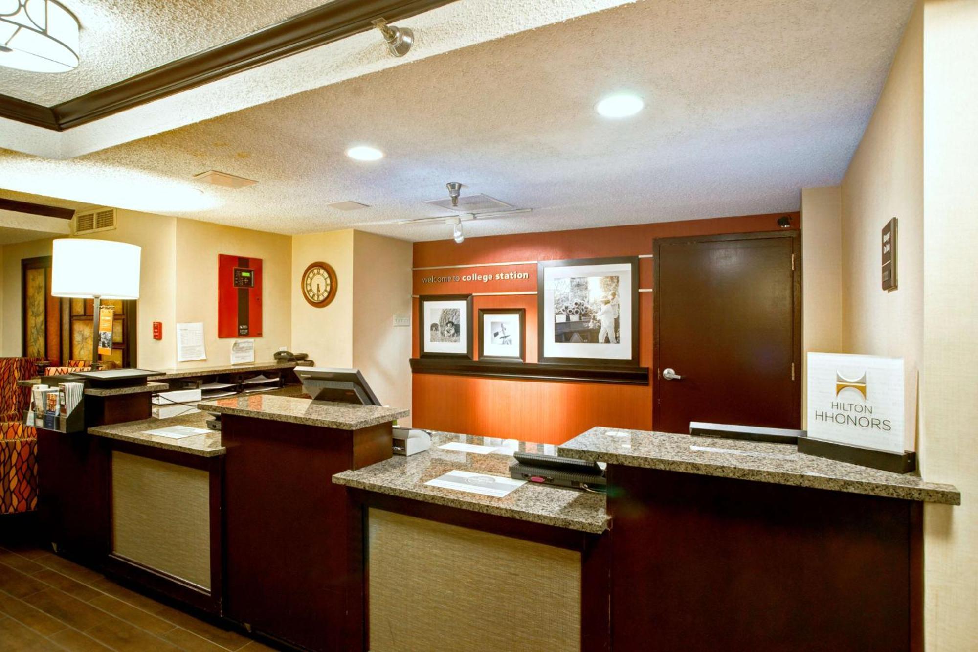 Hampton Inn College Station-Near Texas A&M University Екстериор снимка
