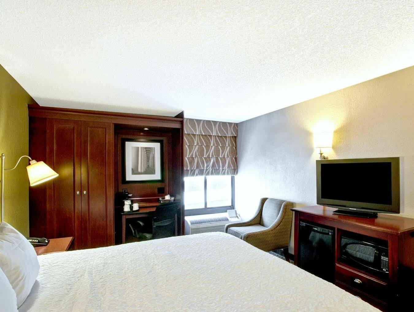 Hampton Inn College Station-Near Texas A&M University Екстериор снимка